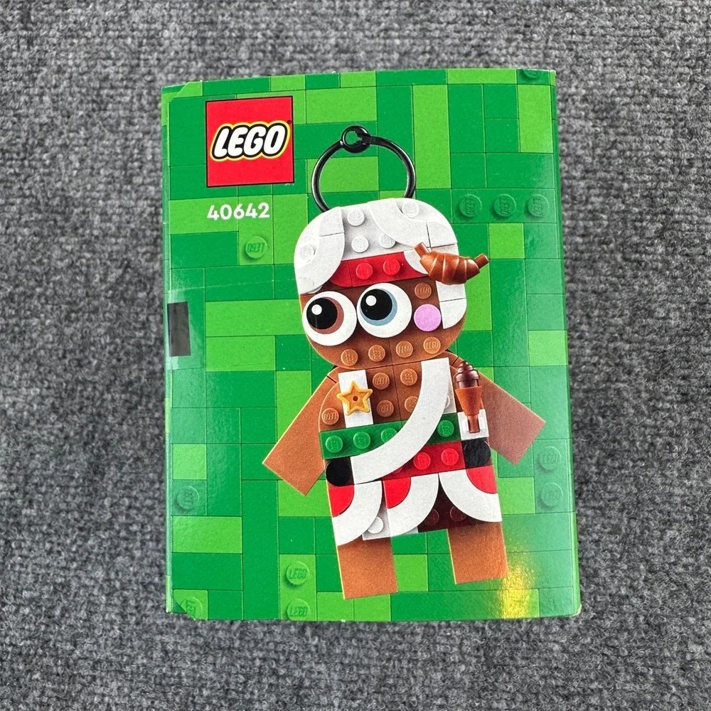 [Lot of 4] LEGO Gingerbread Ornaments Set 40642 6+ 190 PCS Building Toy Retired